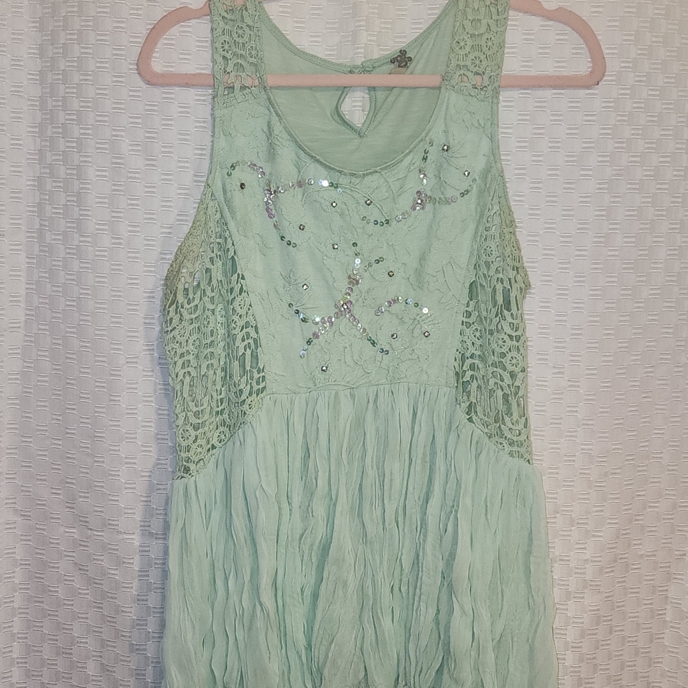 BKE Mint Green Lace Tank Distressed Top with Sequins